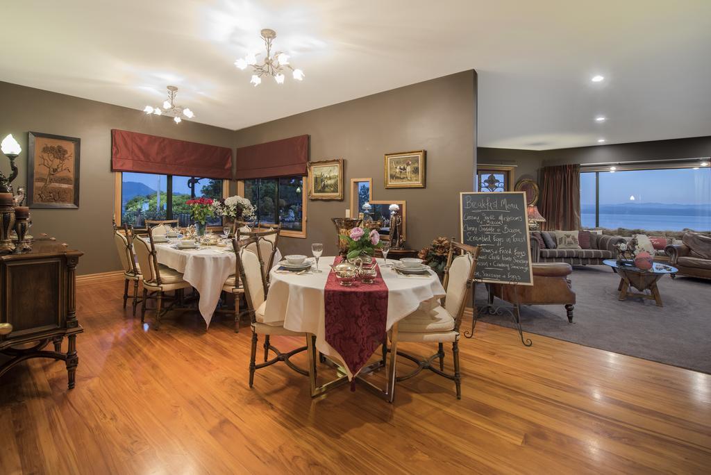 The Flying Trout Boutique Lodge Lago Lago Taupo Exterior foto