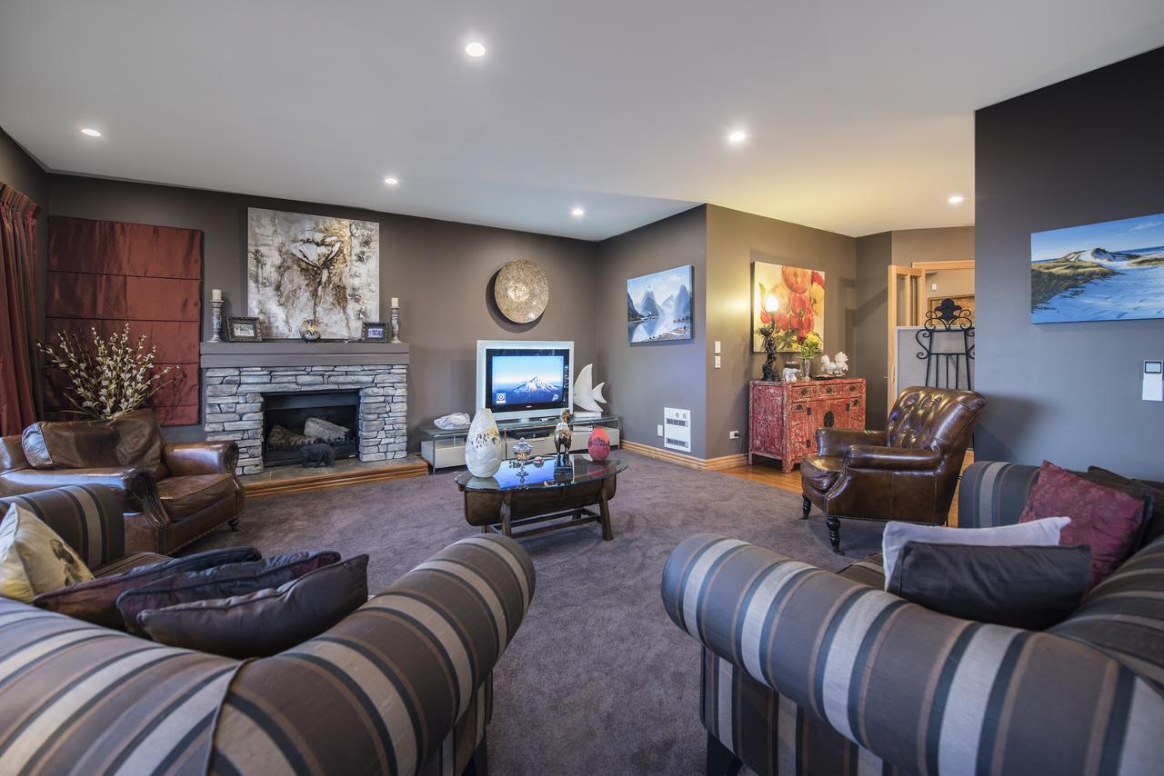 The Flying Trout Boutique Lodge Lago Lago Taupo Exterior foto